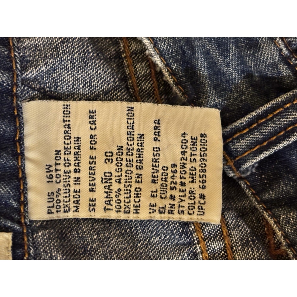 Faded glory Size 18 Embroided Women's  Capri Jeans [A4] - Picture 3 of 5